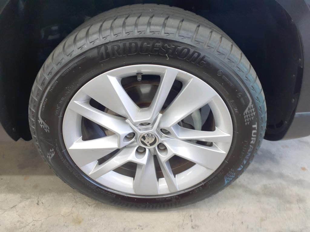Skoda Karoq Ambition Drive 125 1.5 TSI 110kW AHK*RFK