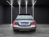 Mercedes-Benz E 63 S Lim. AMG 4M. *JUNGE-STERNE*PEF.SITZE*VOLL - mit Benzin-Antrieb: Grau, Panorama-Dach, mit Klimaanlage