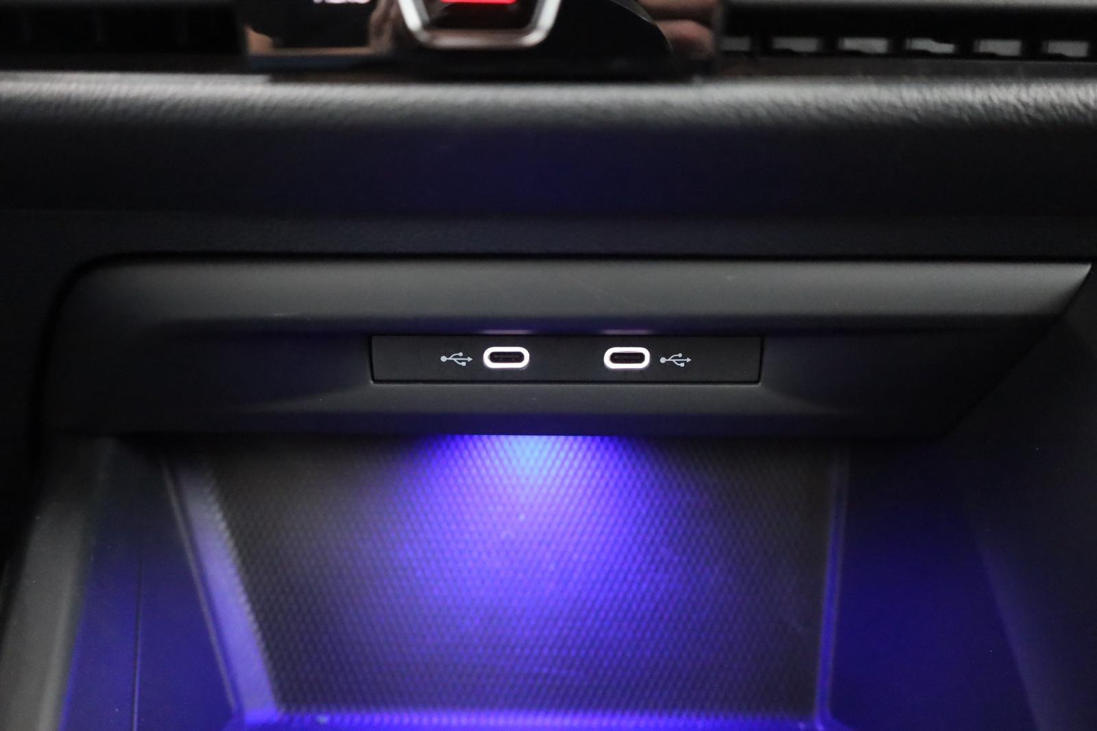 Volkswagen Golf VIII 1.0 United LED Navi Android Apple DAB, миниатюра 13