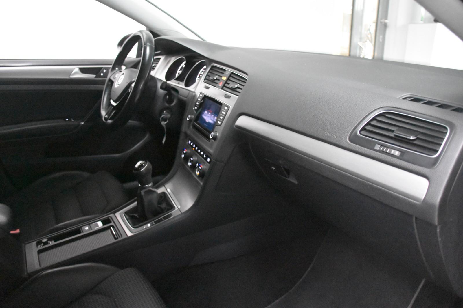 Volkswagen Golf 2014 — photo 13