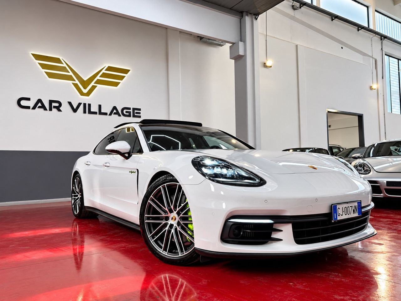 Porsche Panamera 2.9 4 E-Hybrid 10 years Edition imagem 2