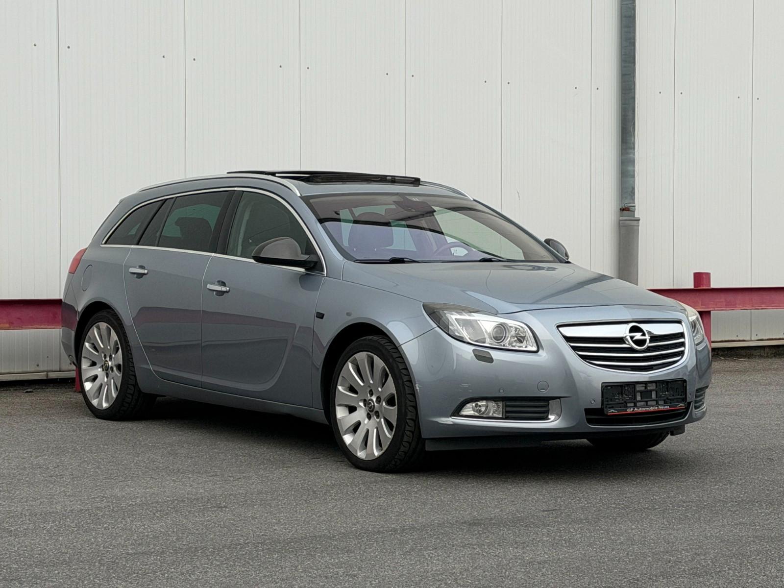 Opel Insignia Sport Pano/Aut./Leder/Xenon/S.Belft.