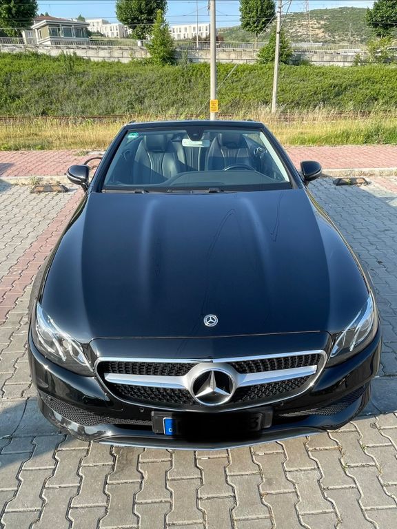Image of Mercedes-Benz E 200