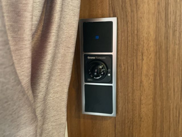 HYMER  ERIBA  HYMERCAR ERIBA Touring 320 Legend 