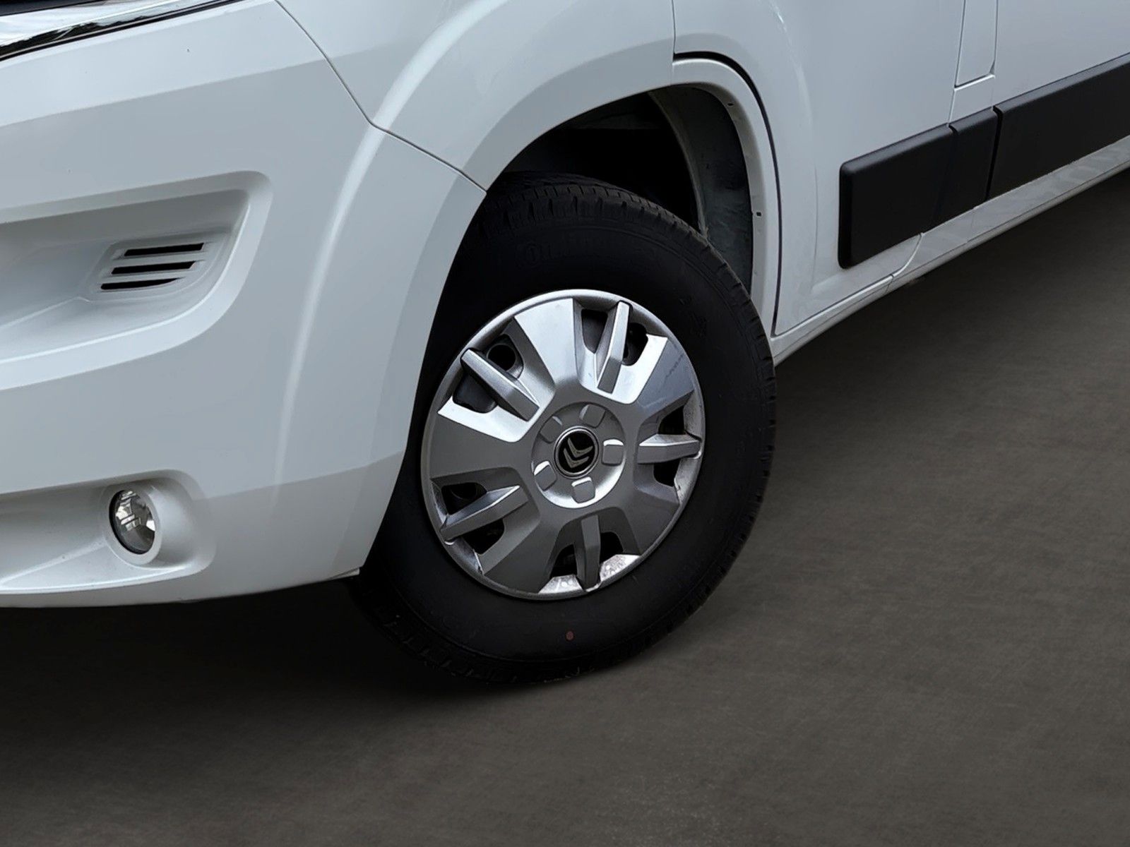 Fahrzeugabbildung Citroën Jumper Grossraumkasten