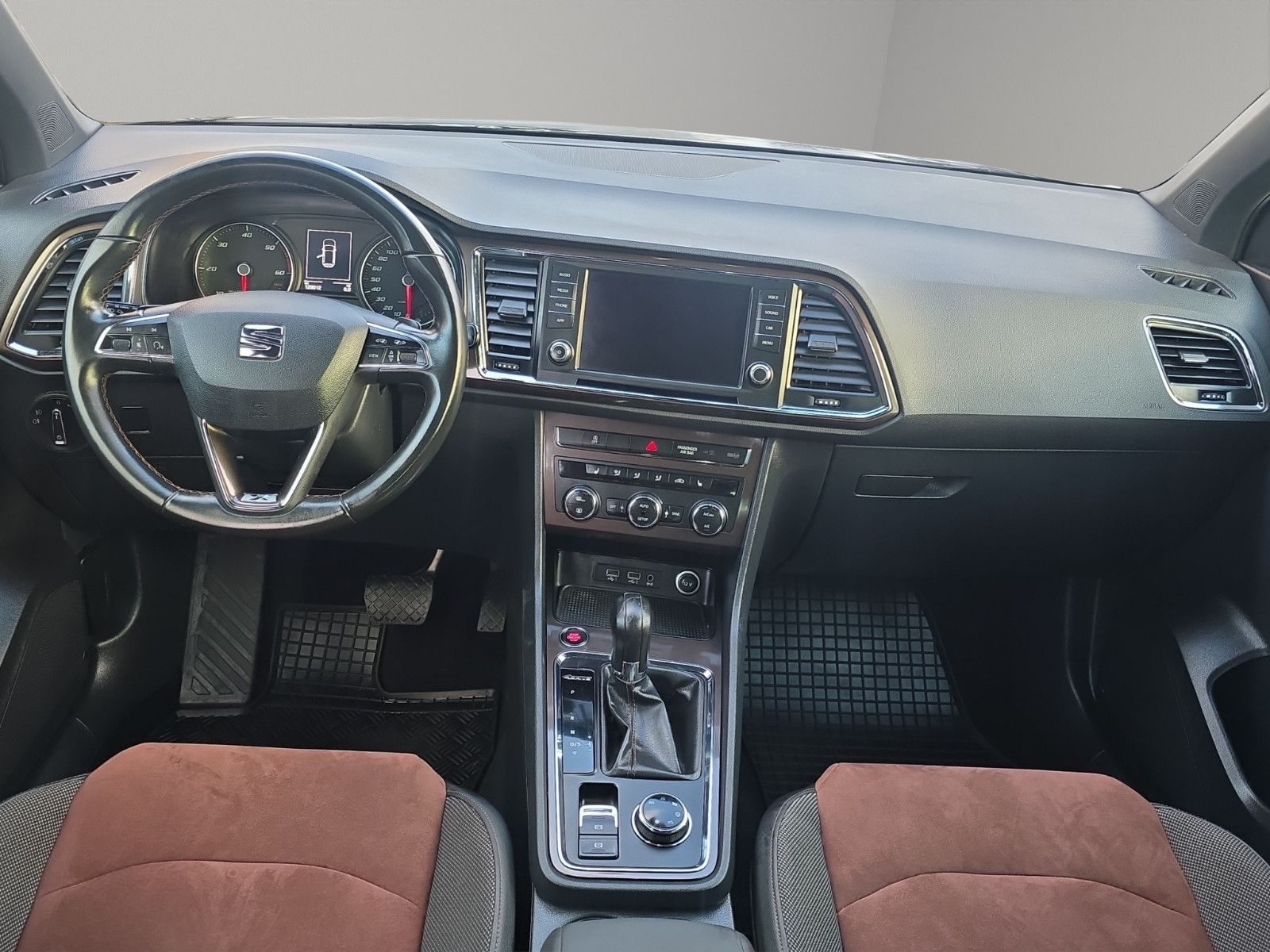 Fahrzeugabbildung SEAT Ateca Xcellence 4Drive Allradantrieb