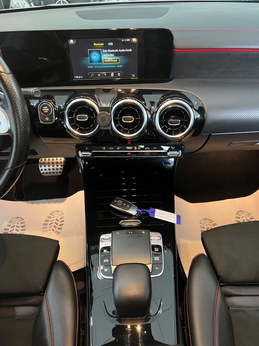 Fahrzeugabbildung Mercedes-Benz CLA 200 AMG * 35 AMG OPTIK *