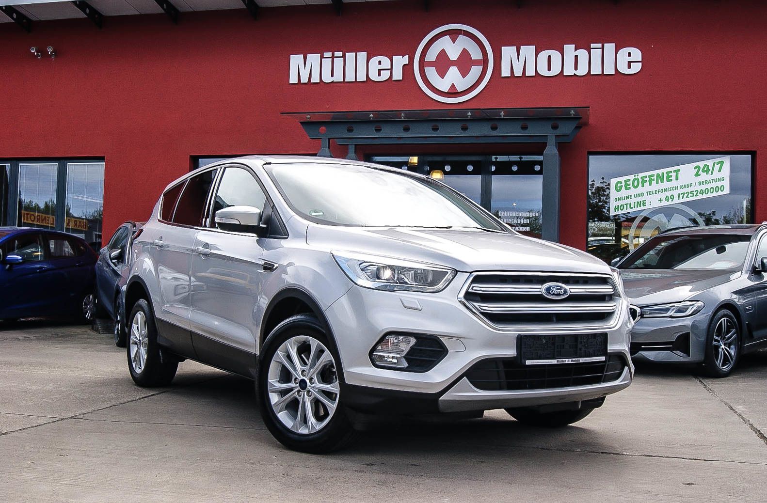 Fahrzeugabbildung Ford Kuga 1.5 Aut Titanium XENON NAVIGATION PDC 1HAND