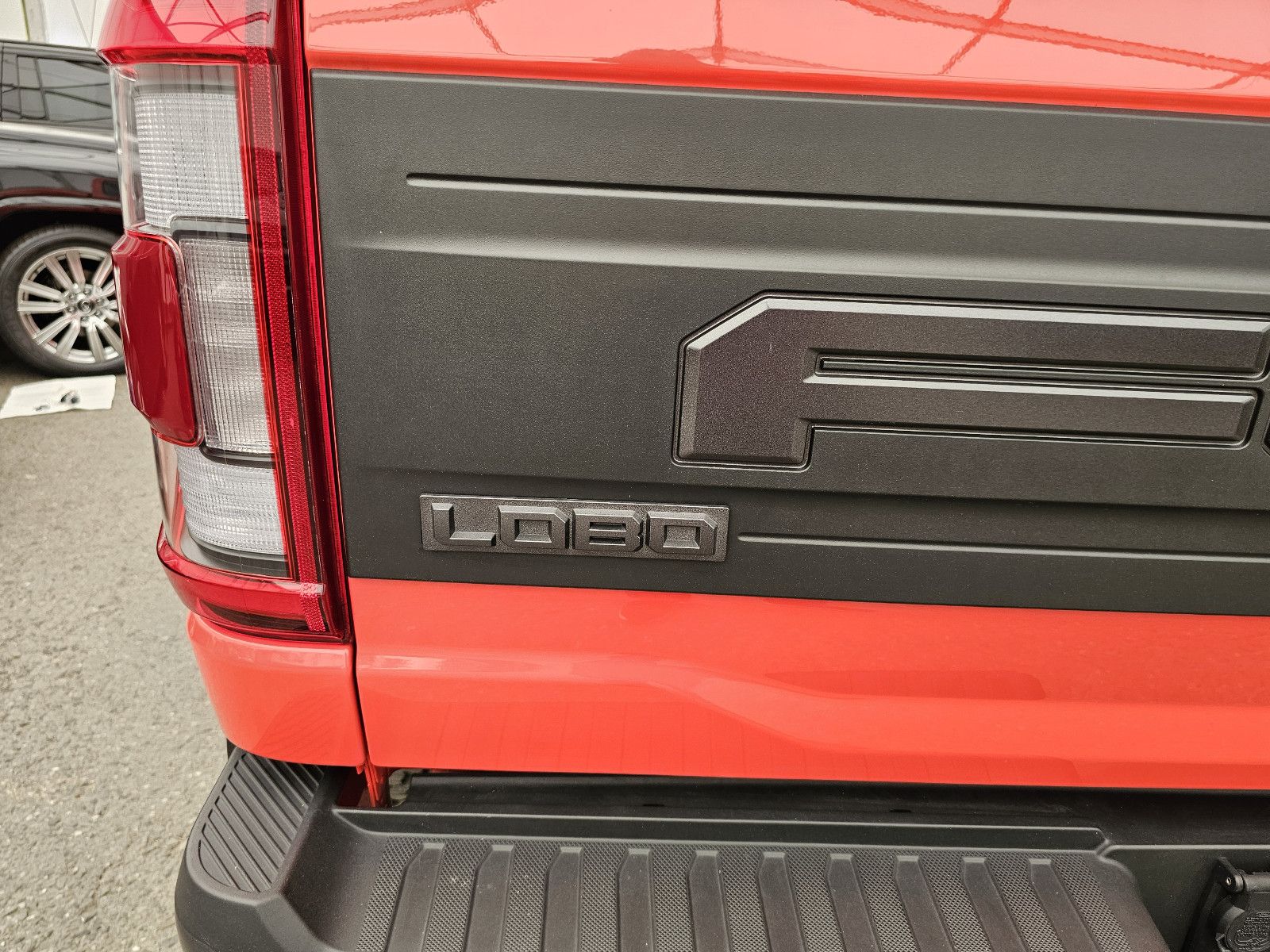 Fahrzeugabbildung Ford F 150 Raptor T1 Price: 67.000 EUR, Stock !