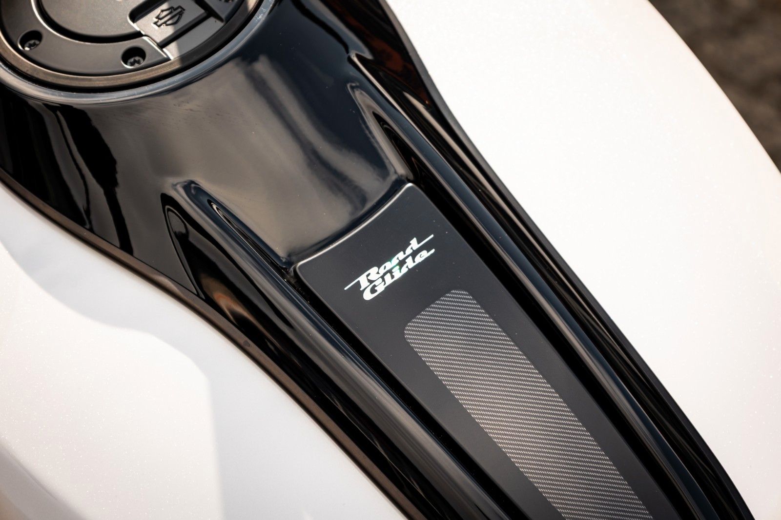 Fahrzeugabbildung Harley-Davidson ROAD GLIDE FLTRX 117cui - Screamin Eagle Auspuff