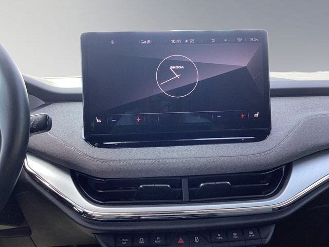 Enyaq iV 60 Loft AHK
