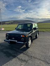 Lada 4  4 - gebrauchte Lada Niva aus dem Jahr 2020