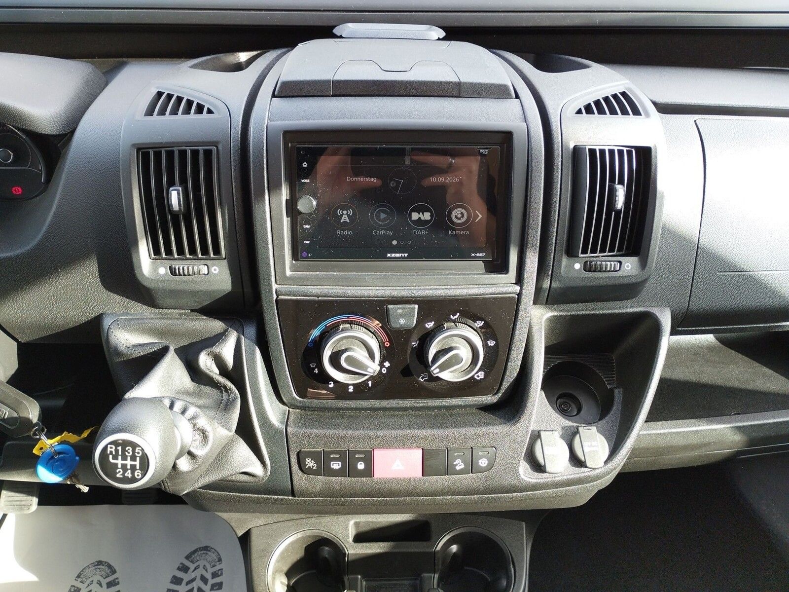 Fahrzeugabbildung Eura Mobil Profila T 720 EF Markise,Maxi 4,25T