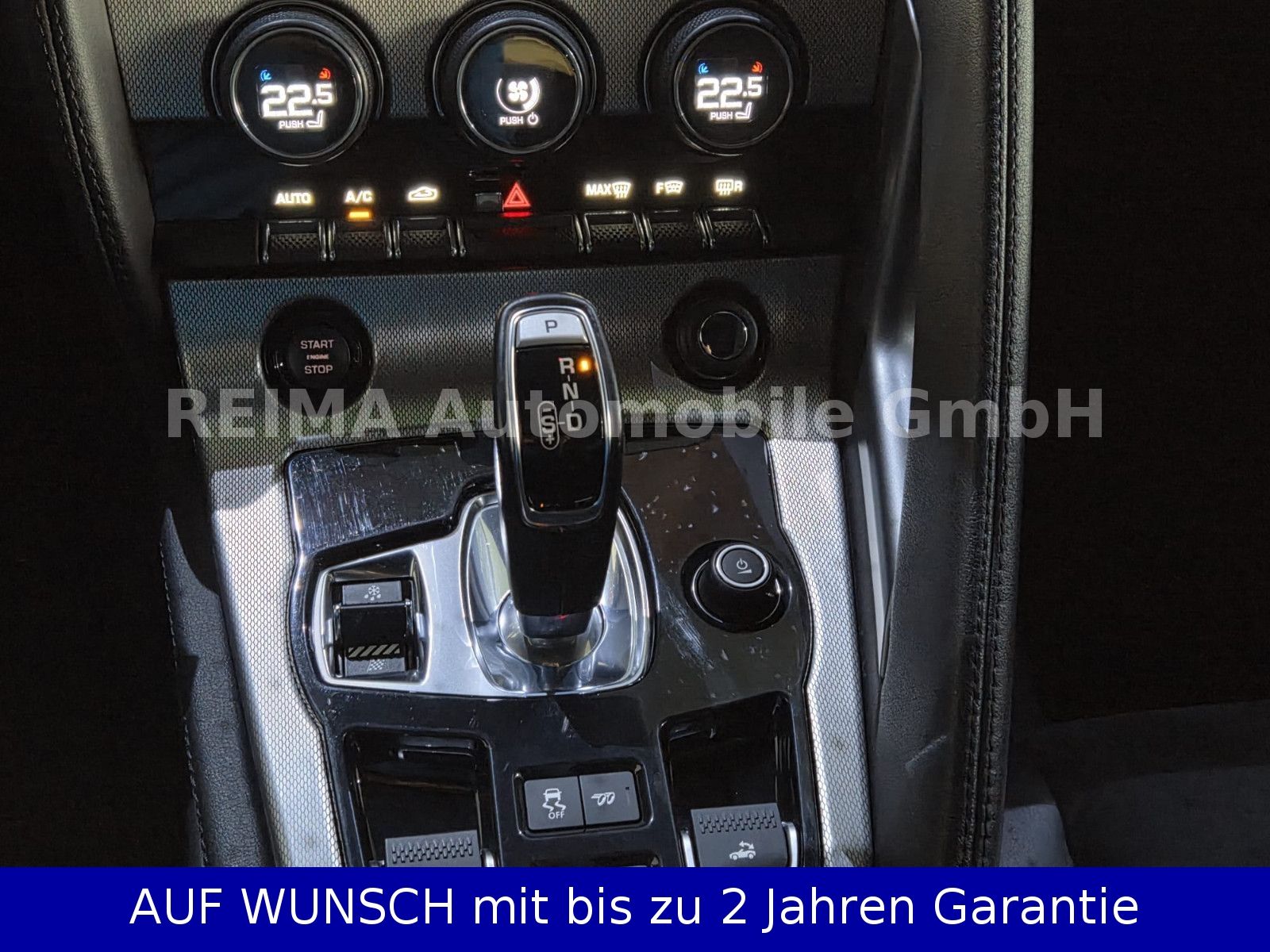Fahrzeugabbildung Jaguar F-Type 3,0i V6 Cabrio, Klappenauspuff, Meridian