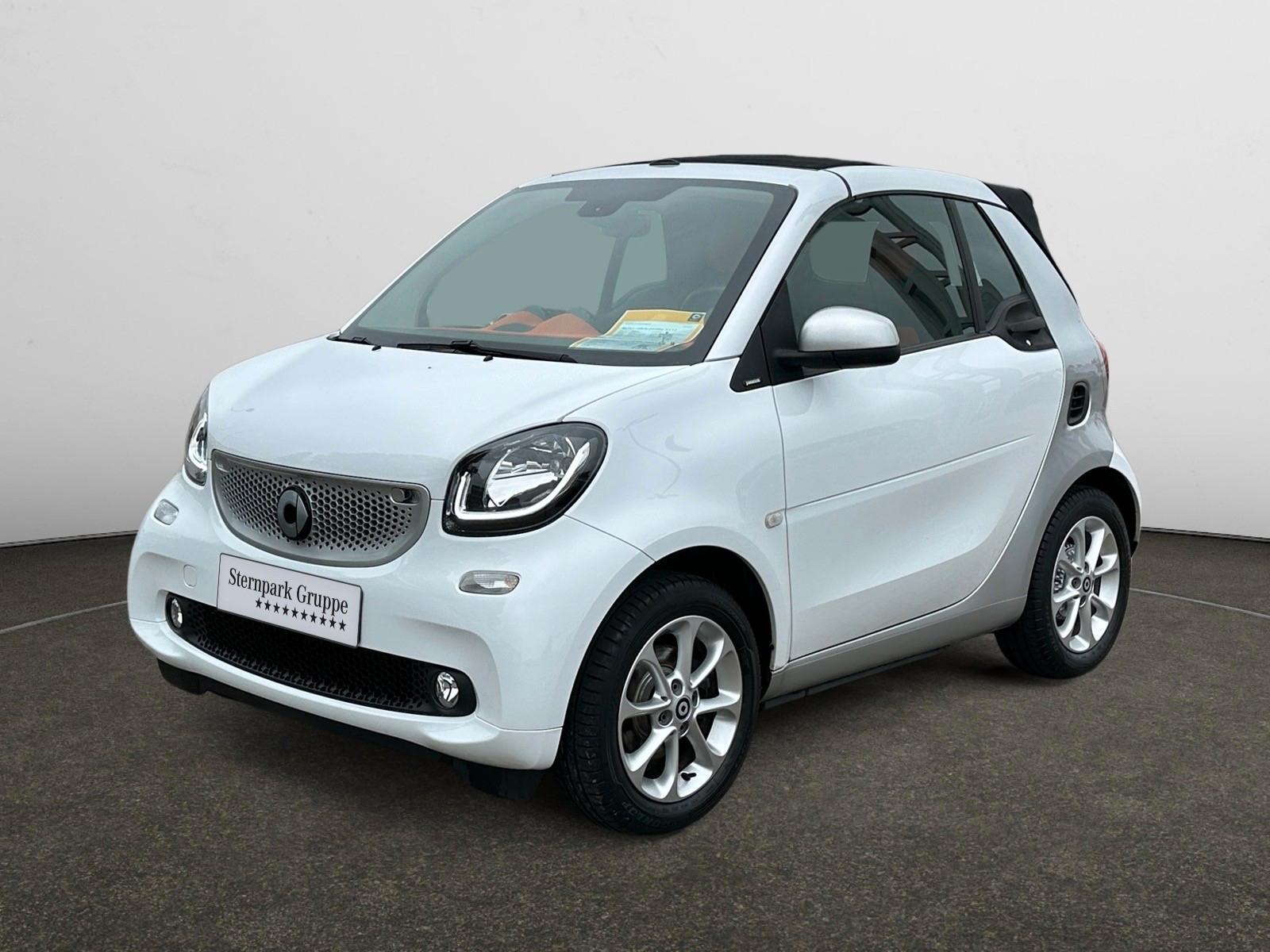 Smart fortwo cabrio passion NAVI*EINPARKHILFE*LED*SHZ*