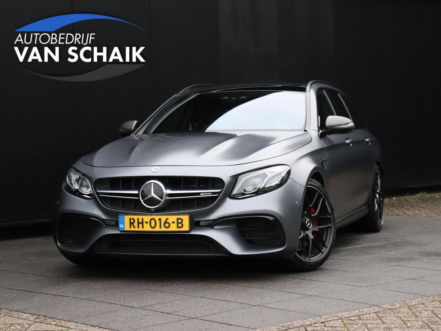 MERCEDES-BENZ E 63 AMG Estate S 4MATIC Premium Plus | PANO-DAK