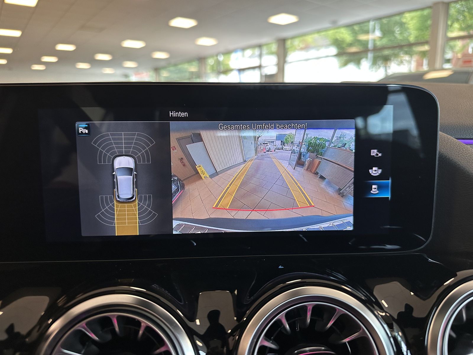 Mercedes-Benz EQA 250 Advanced*Pano*MBUX*CAM*Leder*Navi*SHZ foto 21