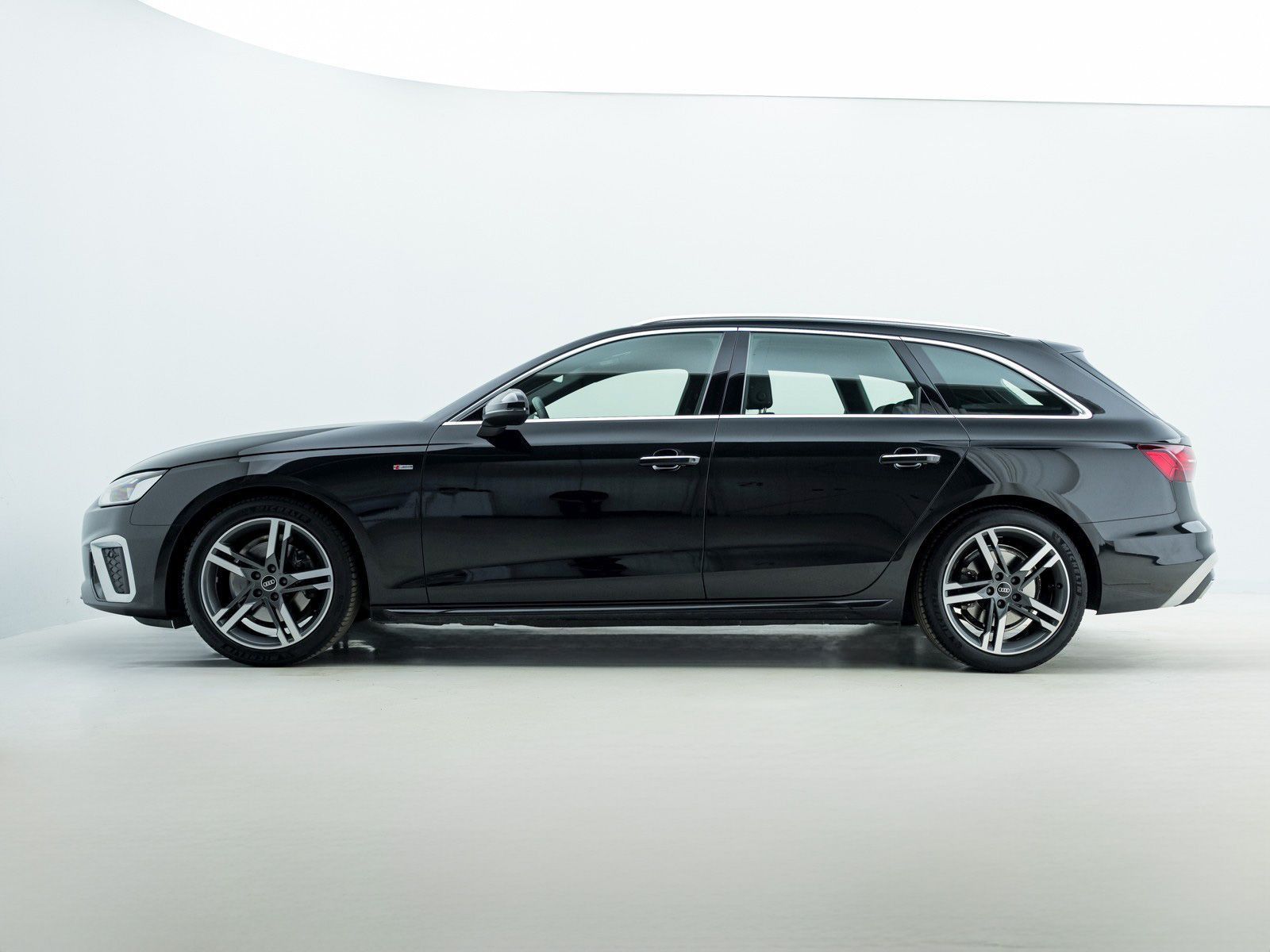 Audi A4 - Bild 7