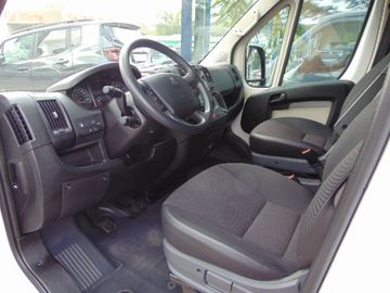 Bild 8 Peugeot Boxer Kombi 333 L1H1 Active Blue-HDi 130