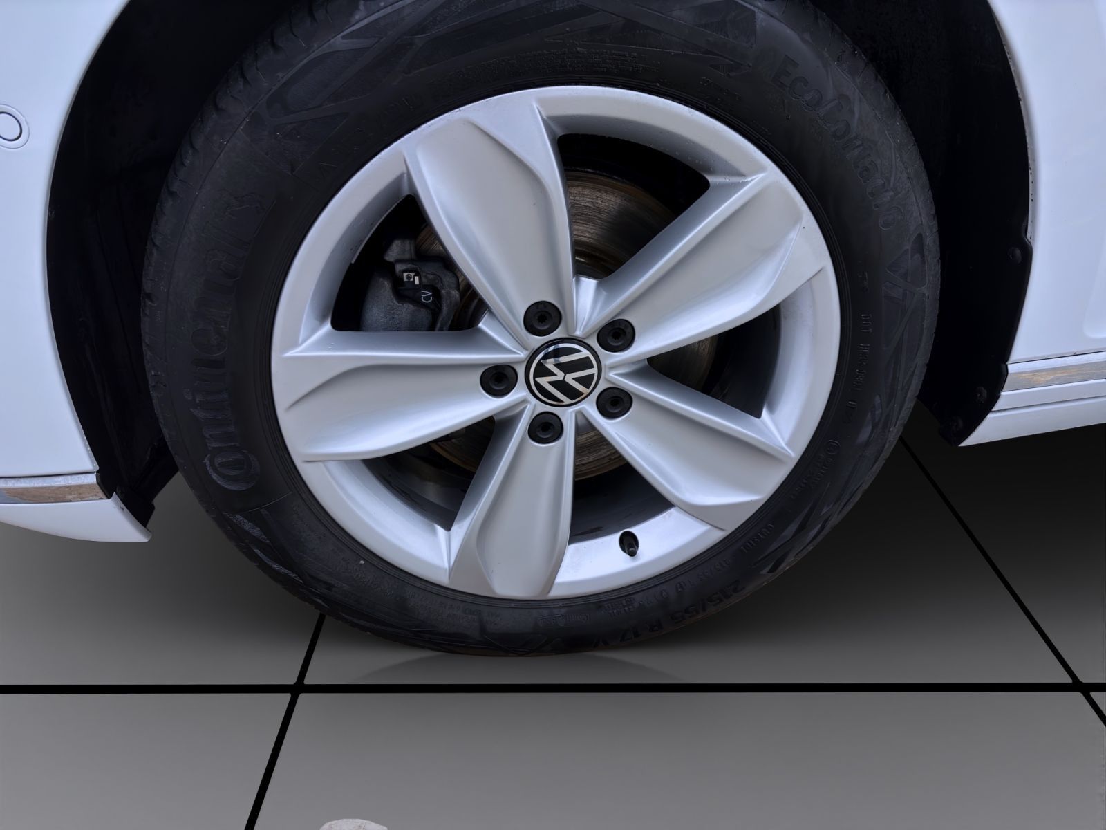 Volkswagen Passat Variant - Bild 8