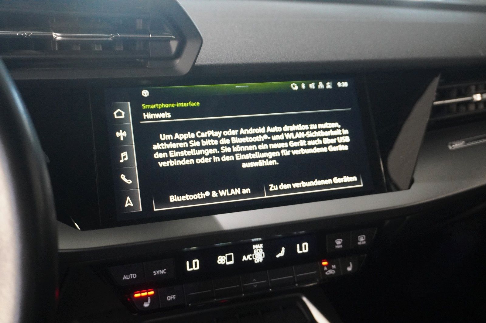 Fahrzeugabbildung Audi A3 Sportback 35 TFSI NAVI/LED/SPORT/SHZ/VIRT/DAB