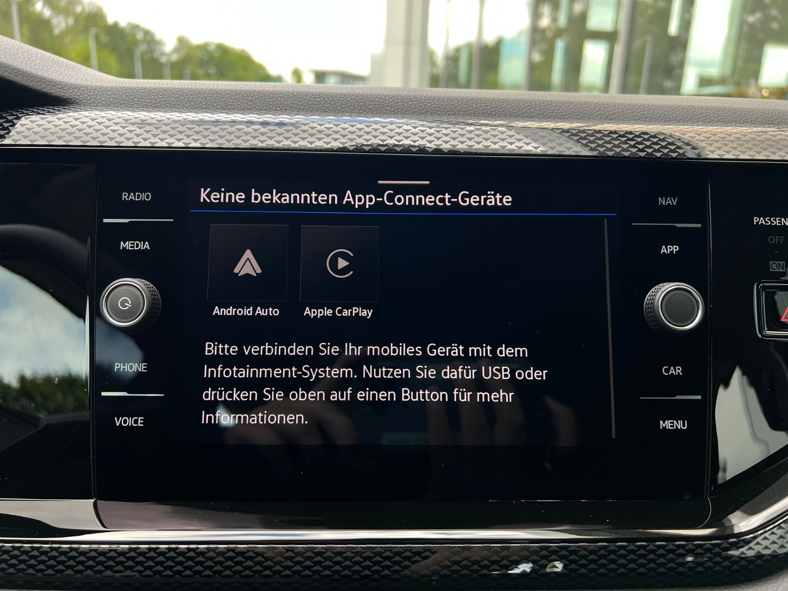 Fahrzeugabbildung Volkswagen Taigo Life 1,0 l TSI *LED, Navi, Kamera, 16''-LM