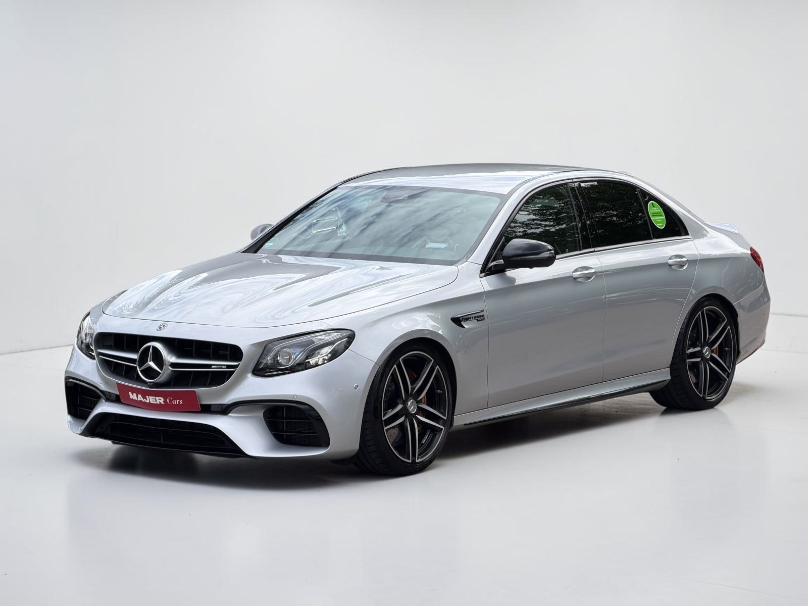 MERCEDES-BENZ E 63s AMG 4Matic+*PANO*KERAMIK*BURMESTER*360°LED