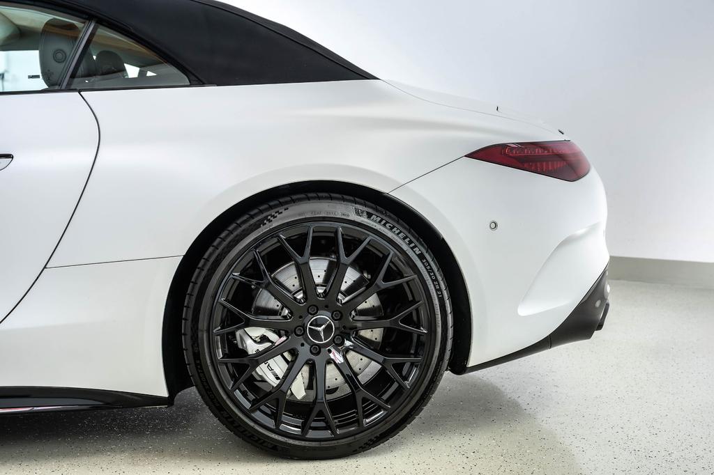 Mercedes-Benz SL 63 AMG