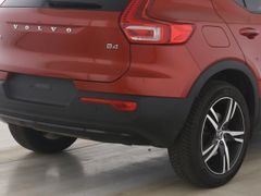 Fahrzeugabbildung Volvo XC40 B4 Benzin Autom. R-Design*H/K*Qi*NAVI*ACC