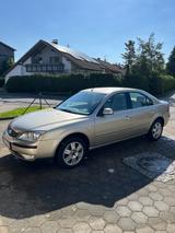 Ford Mondeo 1,8 92 kW Ghia Ghia - Ford Mondeo aus 2004: Ghia