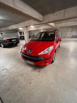 Peugeot 207 Top gepfelgt & sparsam idealer... - Peugeot 207 in Karlsruhe