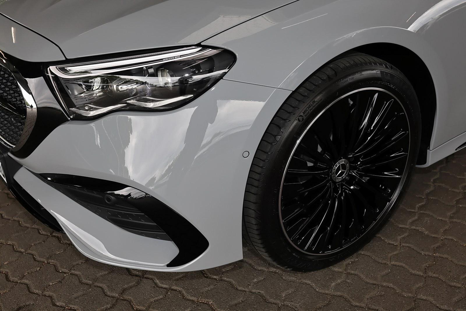 Mercedes-Benz E 450 d 4M T AMG MBUX+360°+DIG-LED+Pano+AHK+Nigh