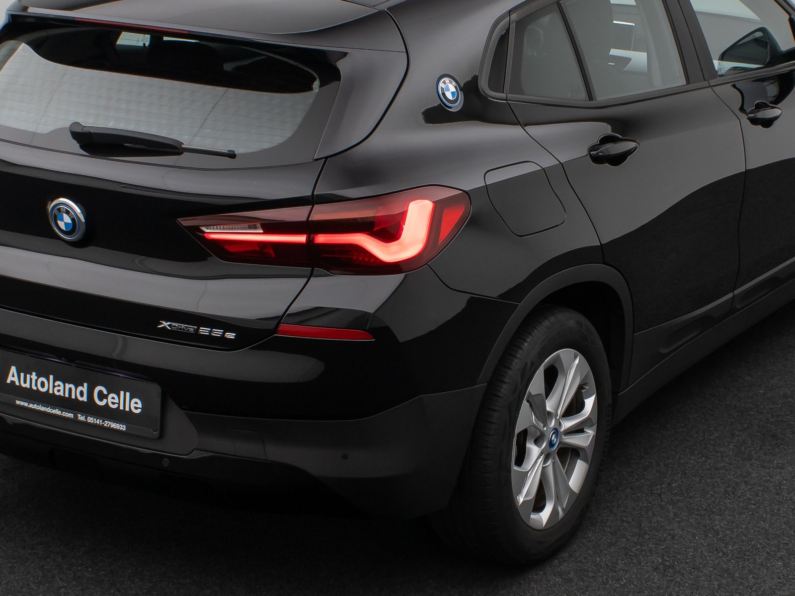 Fahrzeugabbildung BMW X2 xD25e Kamera DAB Lordos LED Geschwindigkeitsr