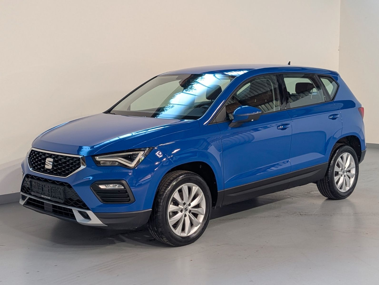 SEAT Ateca Style-CONVENIENCE-WINTERPAKET-SHZ-FRONT