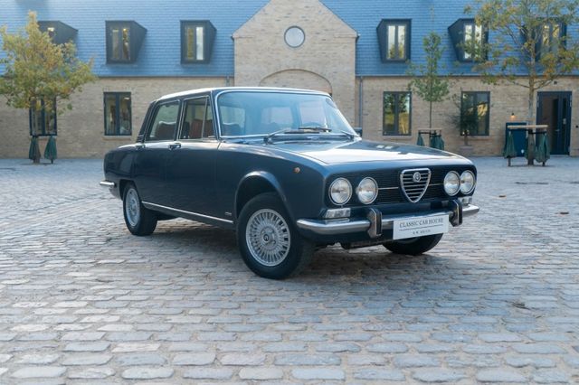 Alfa Romeo Berlina 2000