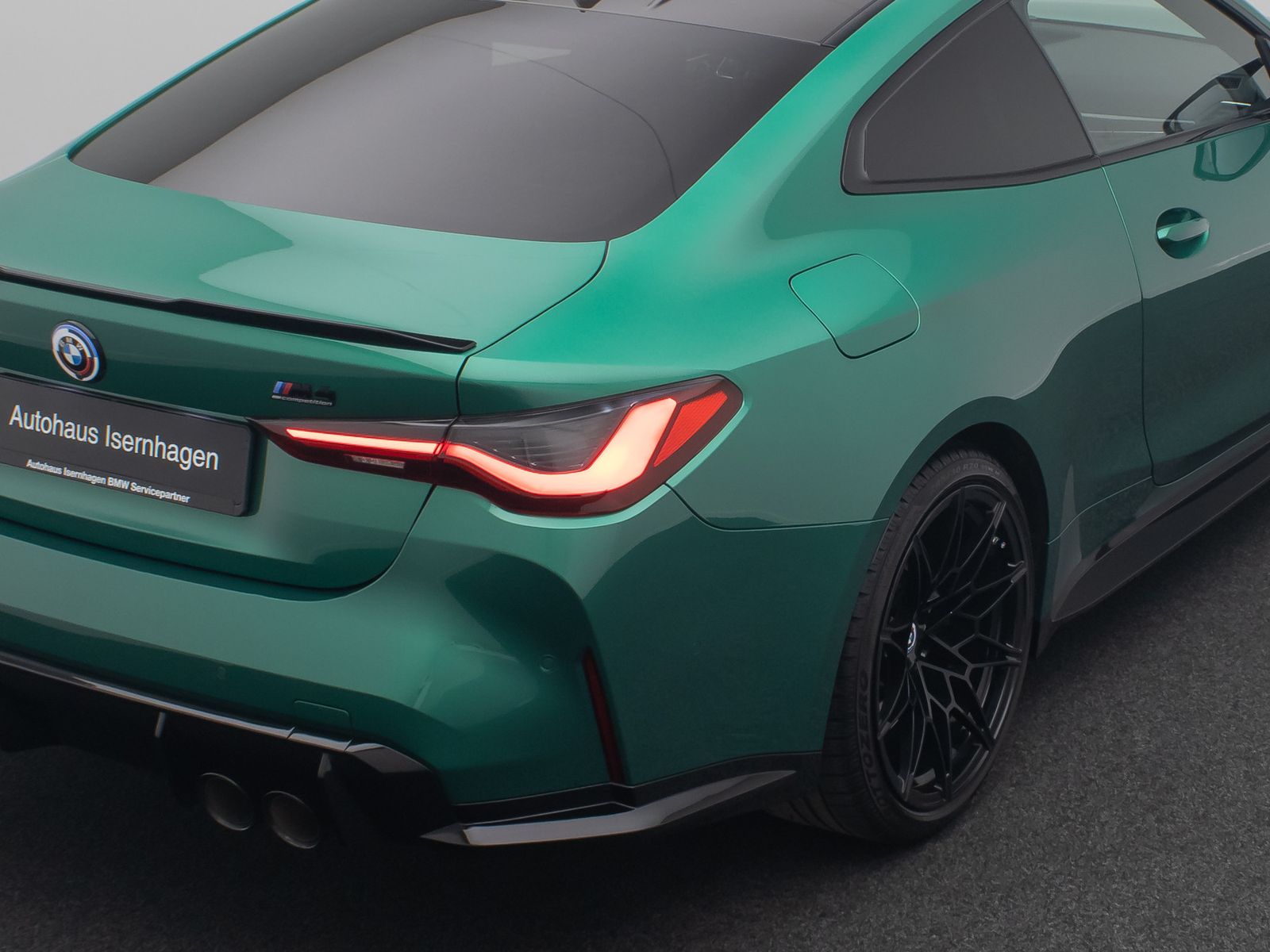 Fahrzeugabbildung BMW M4 Competition xD Kamera Laser HUD DAB H/K Komfo
