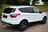 Ford Kuga / Panarama-Dach.El-Anhänger Kupl. Garantie! - Ford Kuga mit Anhängerkupplung