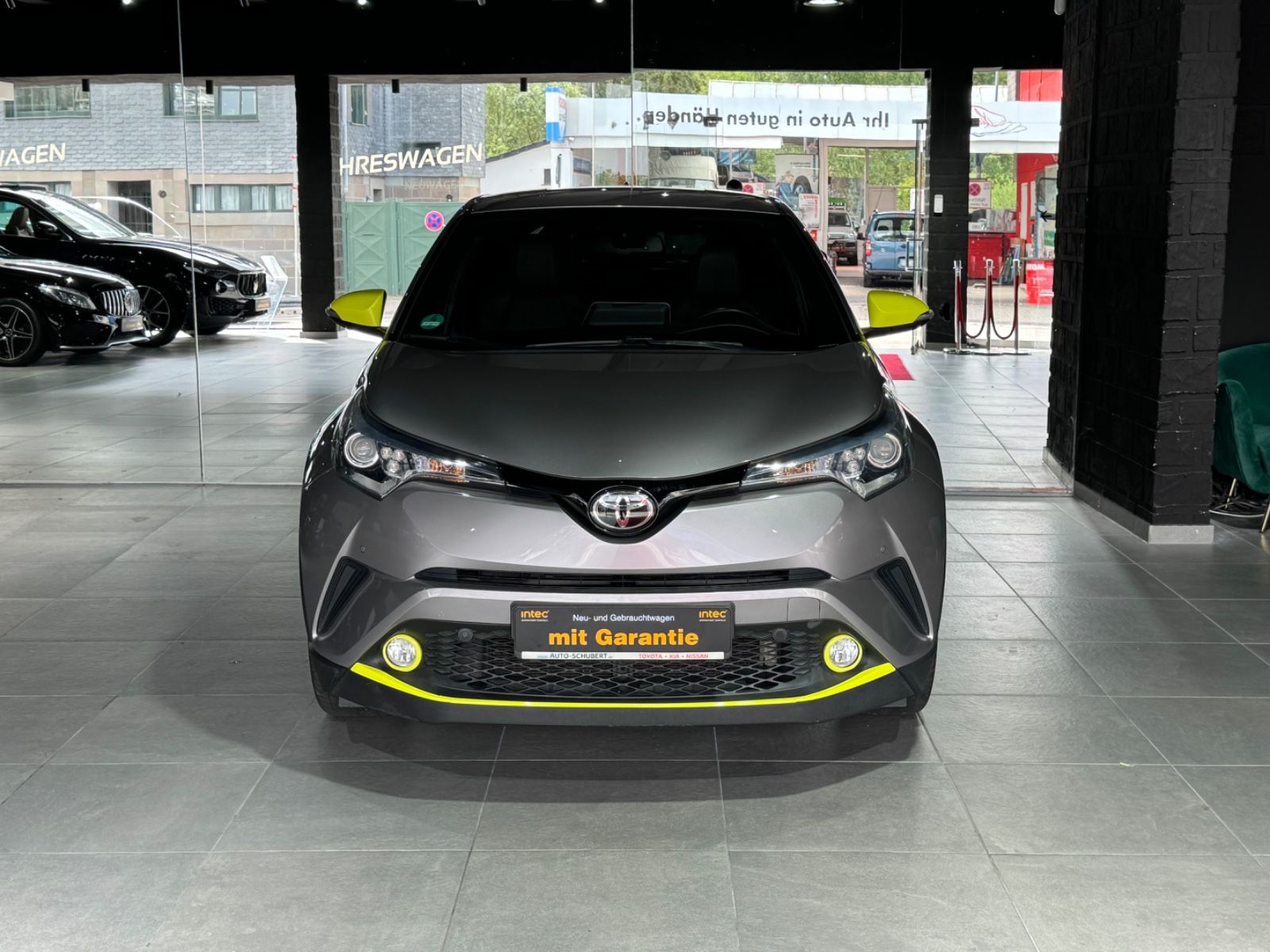 Fahrzeugabbildung Toyota C-HR Lounge 1.2 Turbo/KAMERA/NAVI/KLIMA/