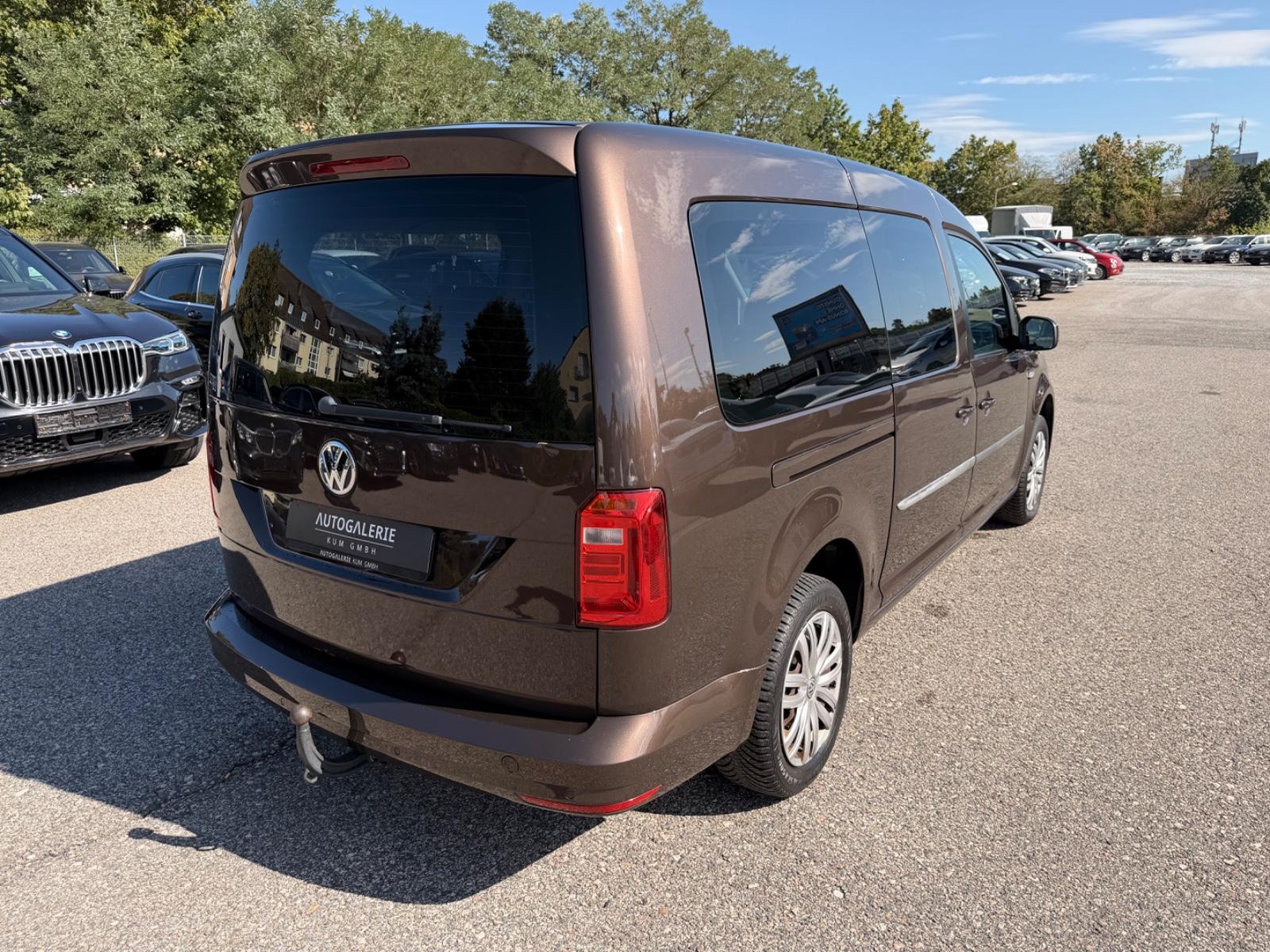 Volkswagen Caddy 2,0 TDI Aut / 7xSITZER / AHK / NAVI / STHZ
