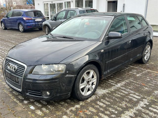 Audi A3 Sportback 2.0 TDI Ambition *AUTOMATIK* Xenon