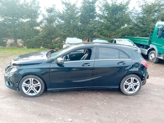 Mercedes-Benz A 180 A -Klasse A 180 CDI / d BlueEfficiency