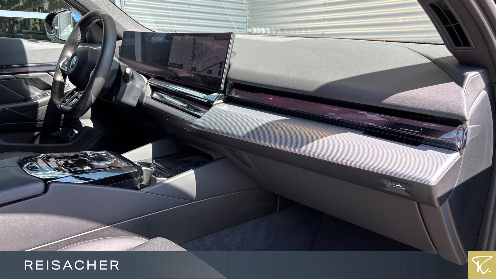 BMW i5 A eDrive40 Tou M-Sport,Pano,DA+,LHZ,LED foto 14