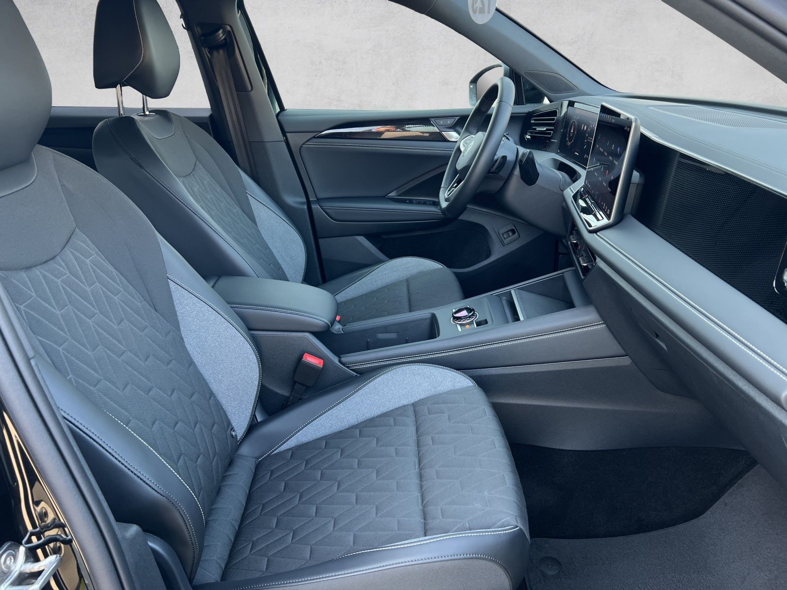 Tiguan Goal 2.0 TDI DSG AHK*ACC*LED*Navi*App Con