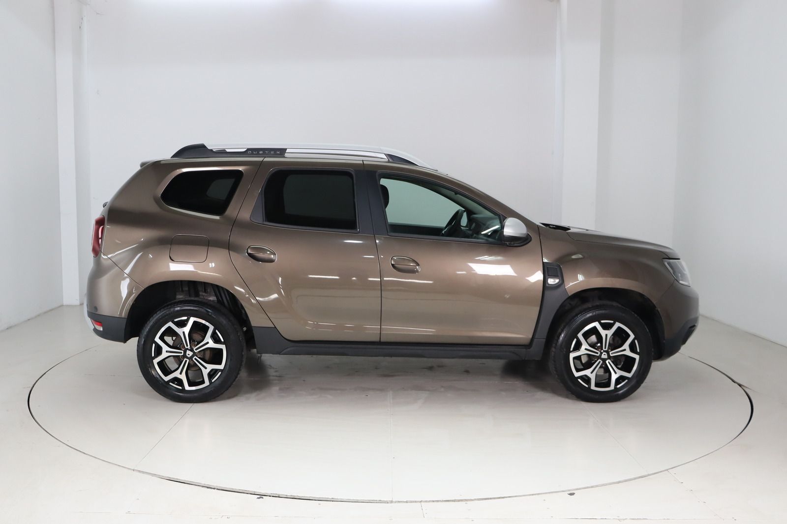 Fahrzeugabbildung Dacia Duster II 1.4 * 1. Hand * Navi * SHZ