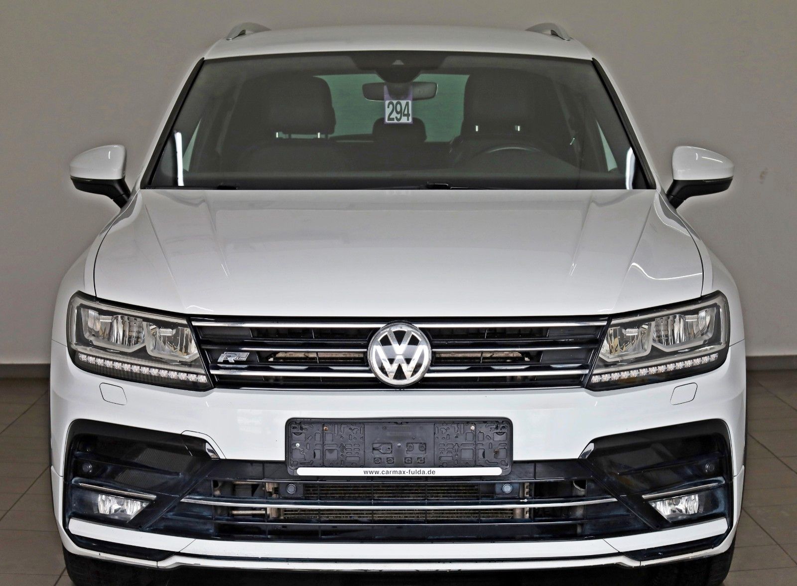 Fahrzeugabbildung Volkswagen Tiguan Highline,R Line,4M,Navi,ACC,Kamera,ParkAs