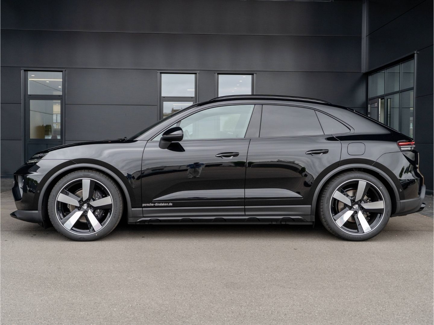 Porsche Macan 4 Offroad Design BOSE 22'' Matrix ACC 0,25 imagem 2