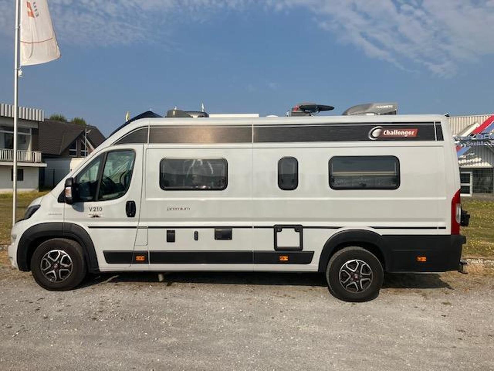 Challenger Van Road Edition V 210 Emotional & Urlaubsfertig