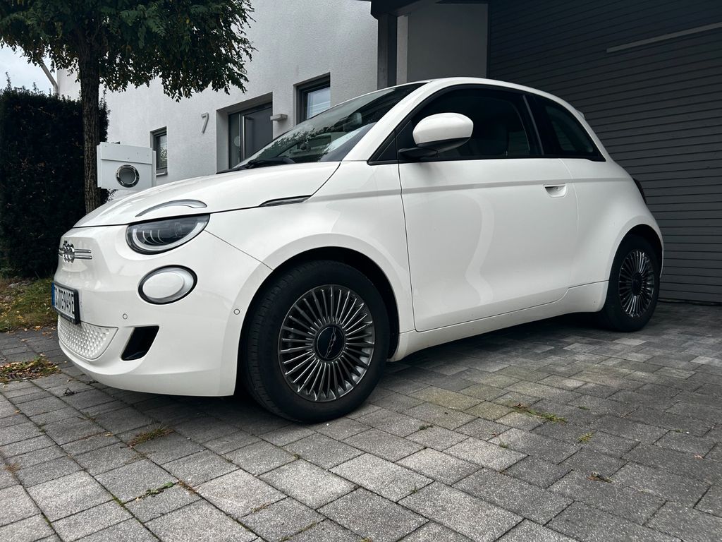Image of Fiat 500e