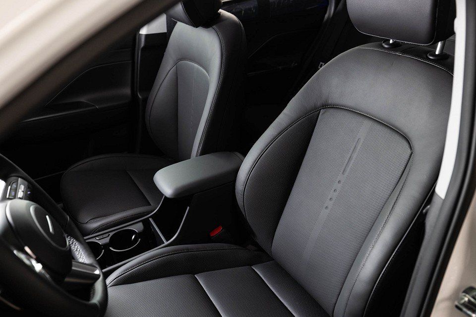 Fahrzeugabbildung Hyundai KONA 1.6T 198PS DCT 4WD PRIME Sitz-Paket BOSE