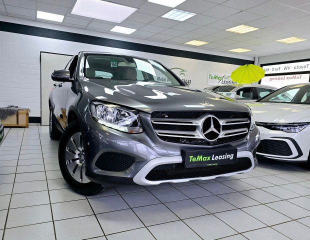 Mercedes-Benz GLC 300 *4MATIC*360*INSPEKTION NEU*